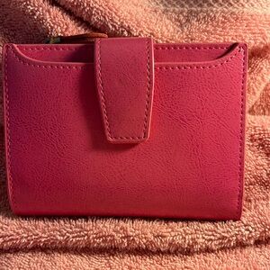 NWOT Falan Mule Women's Genuine Leather Wallet with RFID Blocking, Rose Red